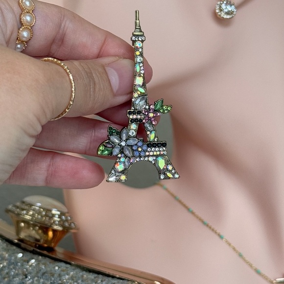 ⚜️ Colorful Eiffel Tower Brooch - Picture 4 of 7